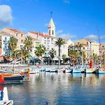 Appartement Very 60m With Balcony Near The Beaches!
