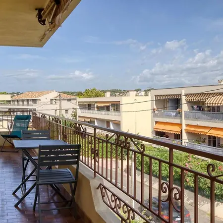Appartement Very 60m With Balcony Near The Beaches!